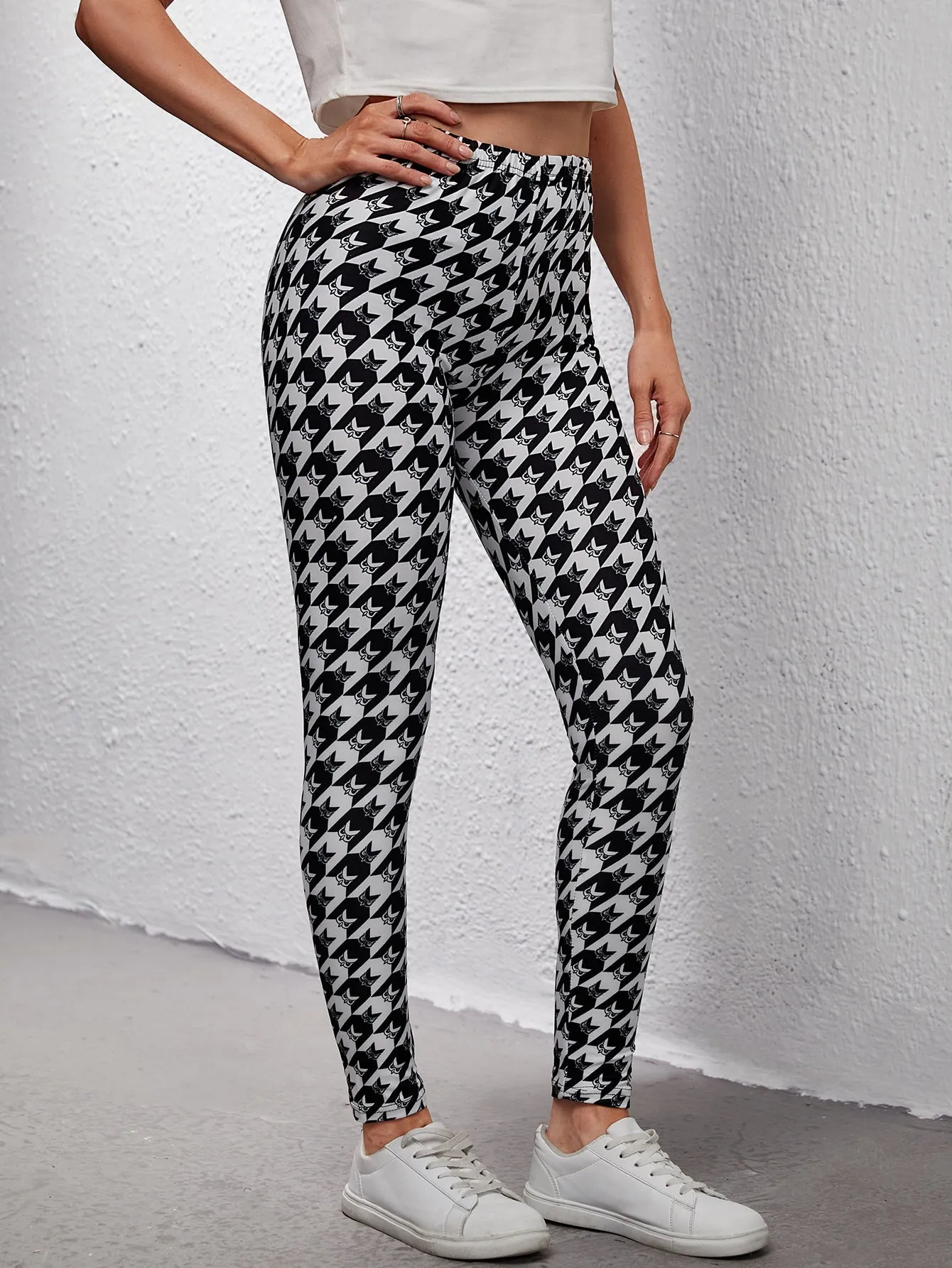 Casual Cartoon Cropped Women Leggings