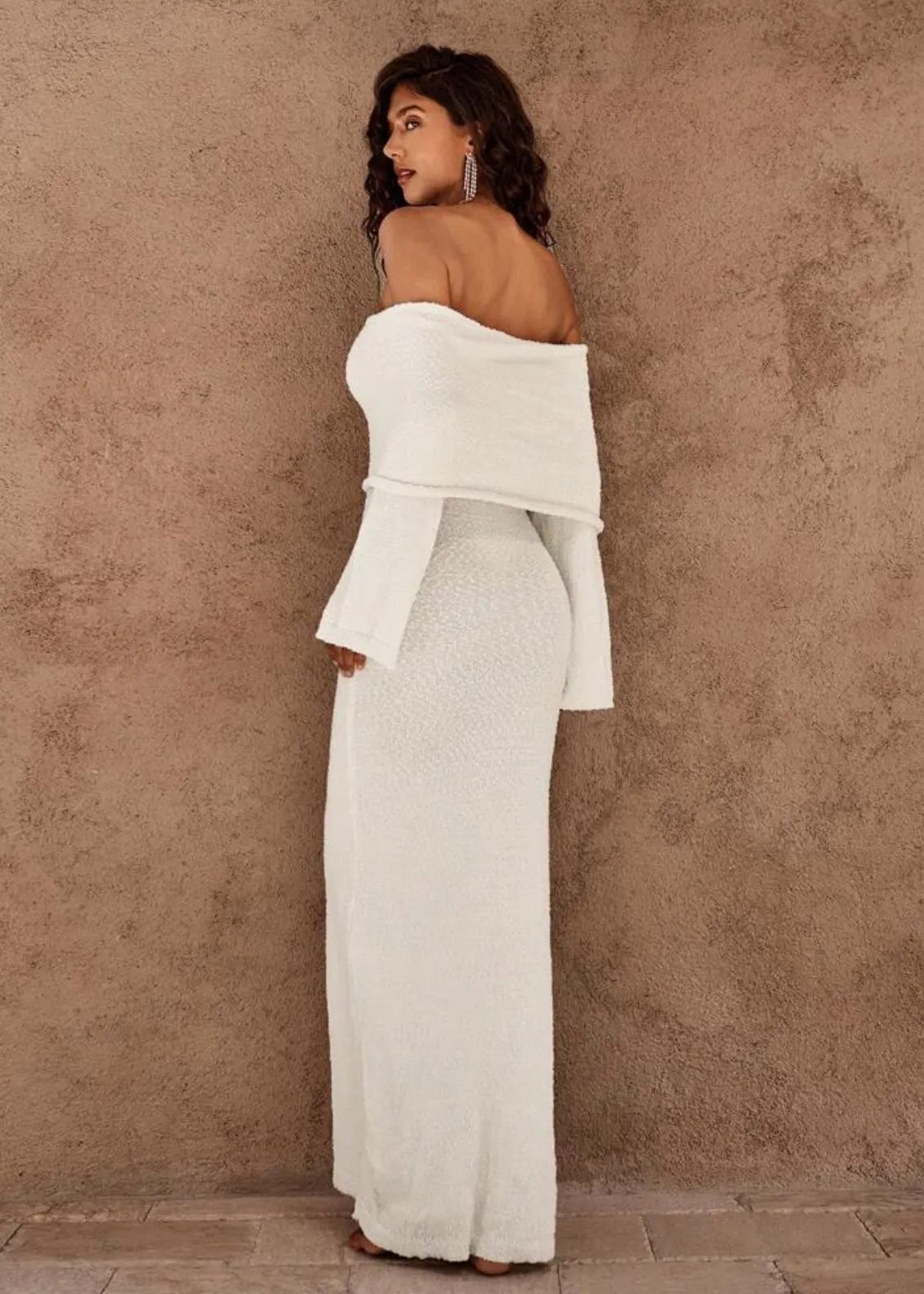 Dena Off-Shoulder Bodycon Maxi Dress