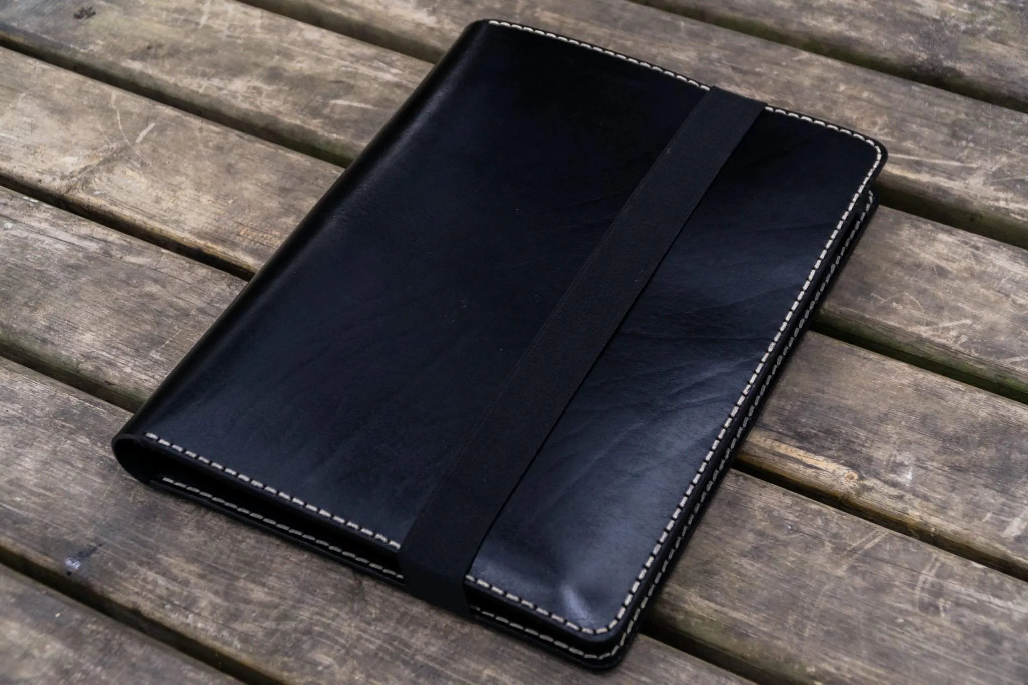 iPad Pro 12.9 & Letter/A4 Size Leather Padfolio - Black