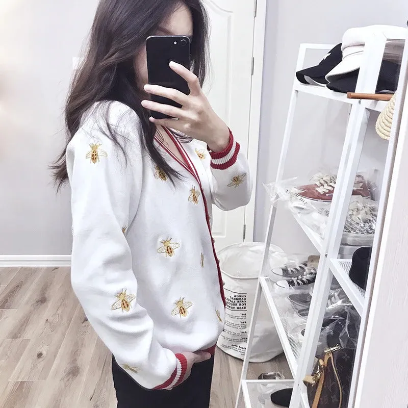 Kawaii Bee Embroidery Cardigan Sweater - Buzzing with Adorable Style! 🐝👚