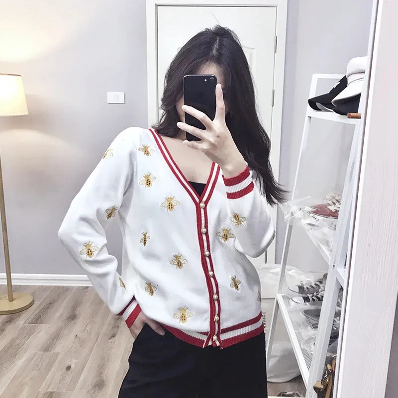 Kawaii Bee Embroidery Cardigan Sweater - Buzzing with Adorable Style! 🐝👚