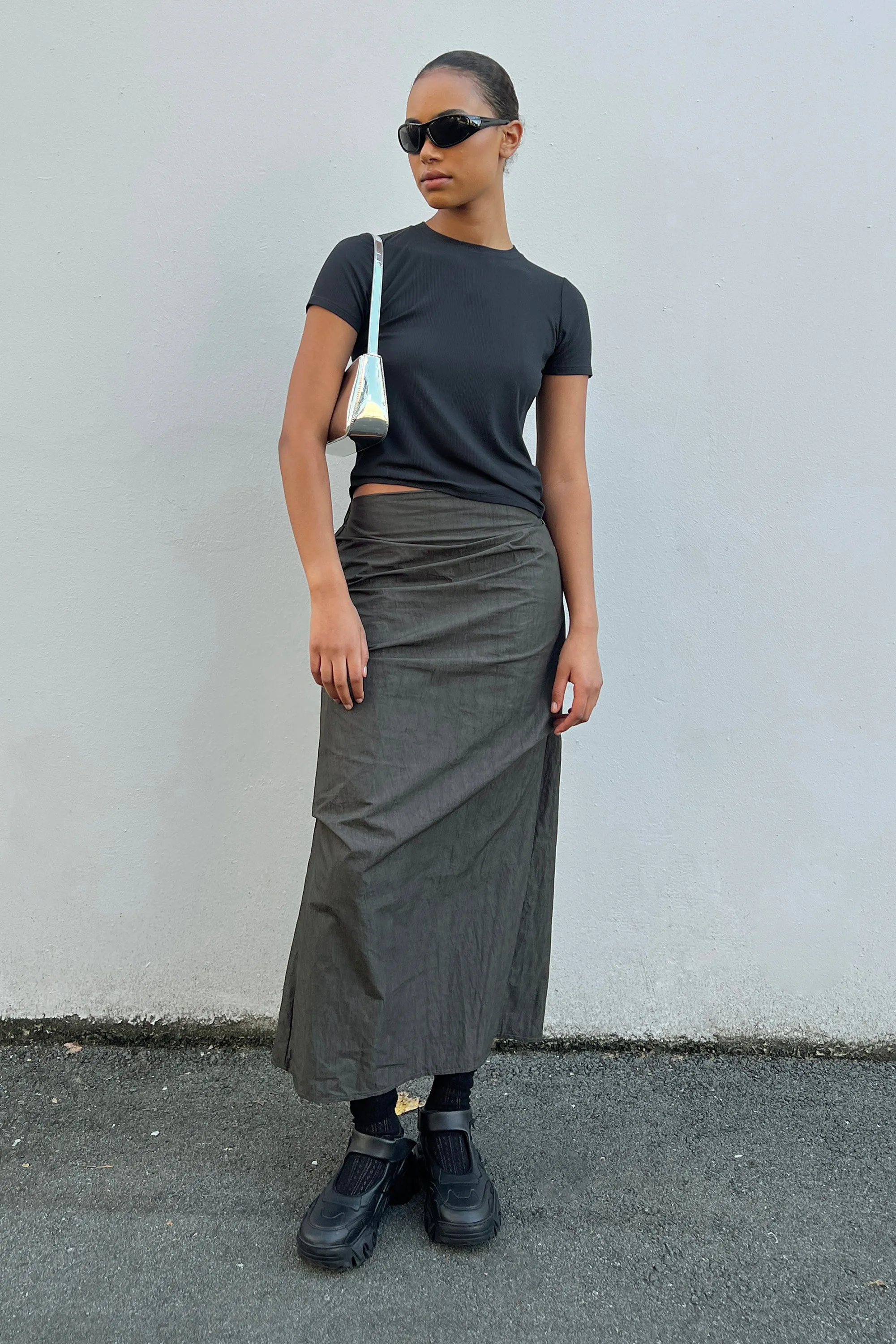 MIDI NYLON PENCIL SKIRT