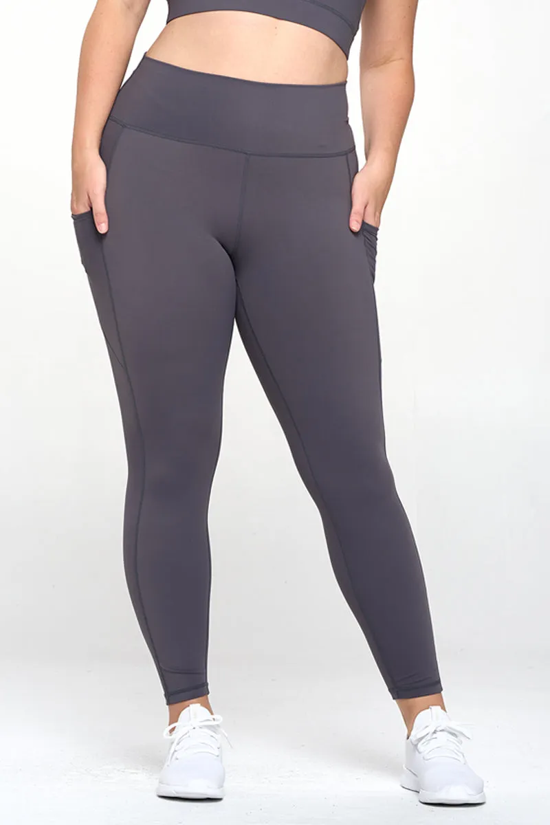 Plus Size Ultra-Soft Tech Pocket Active Leggings