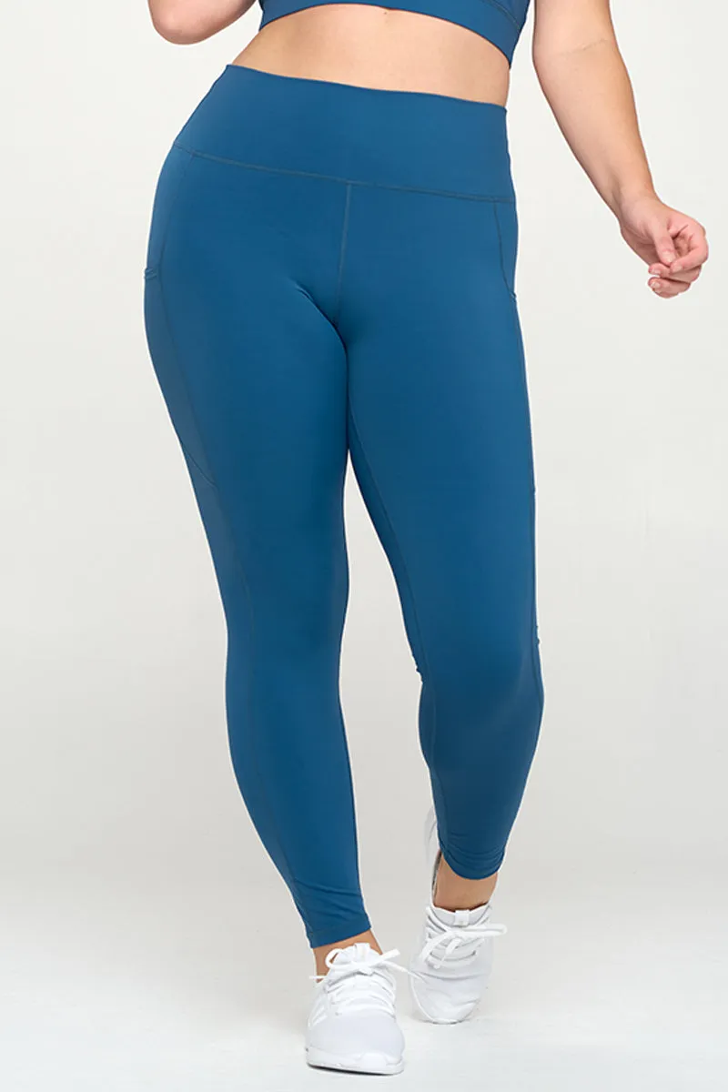 Plus Size Ultra-Soft Tech Pocket Active Leggings