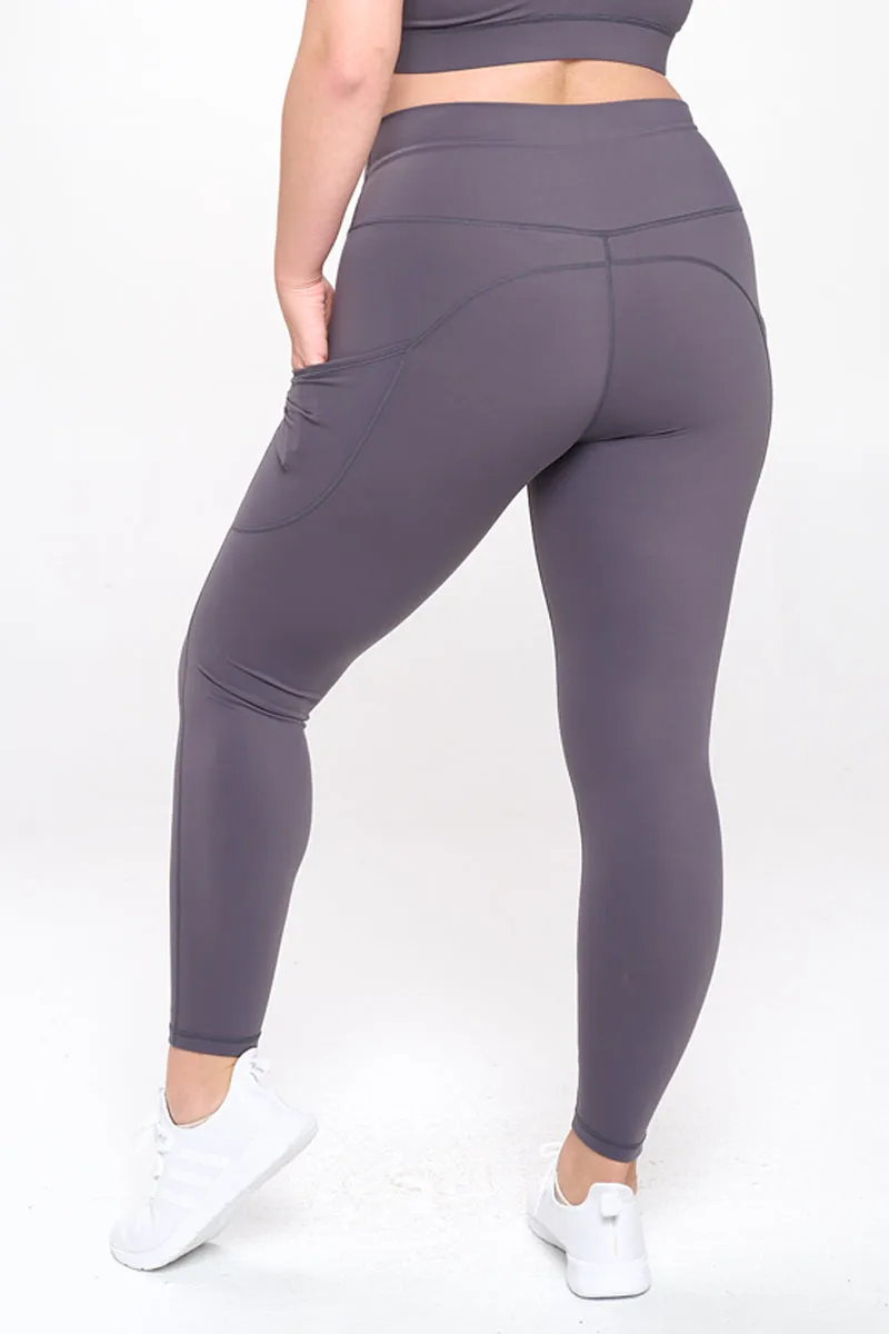 Plus Size Ultra-Soft Tech Pocket Active Leggings