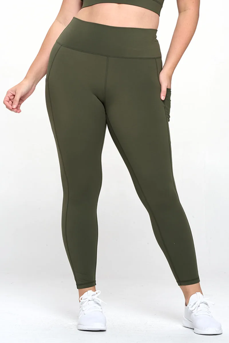 Plus Size Ultra-Soft Tech Pocket Active Leggings