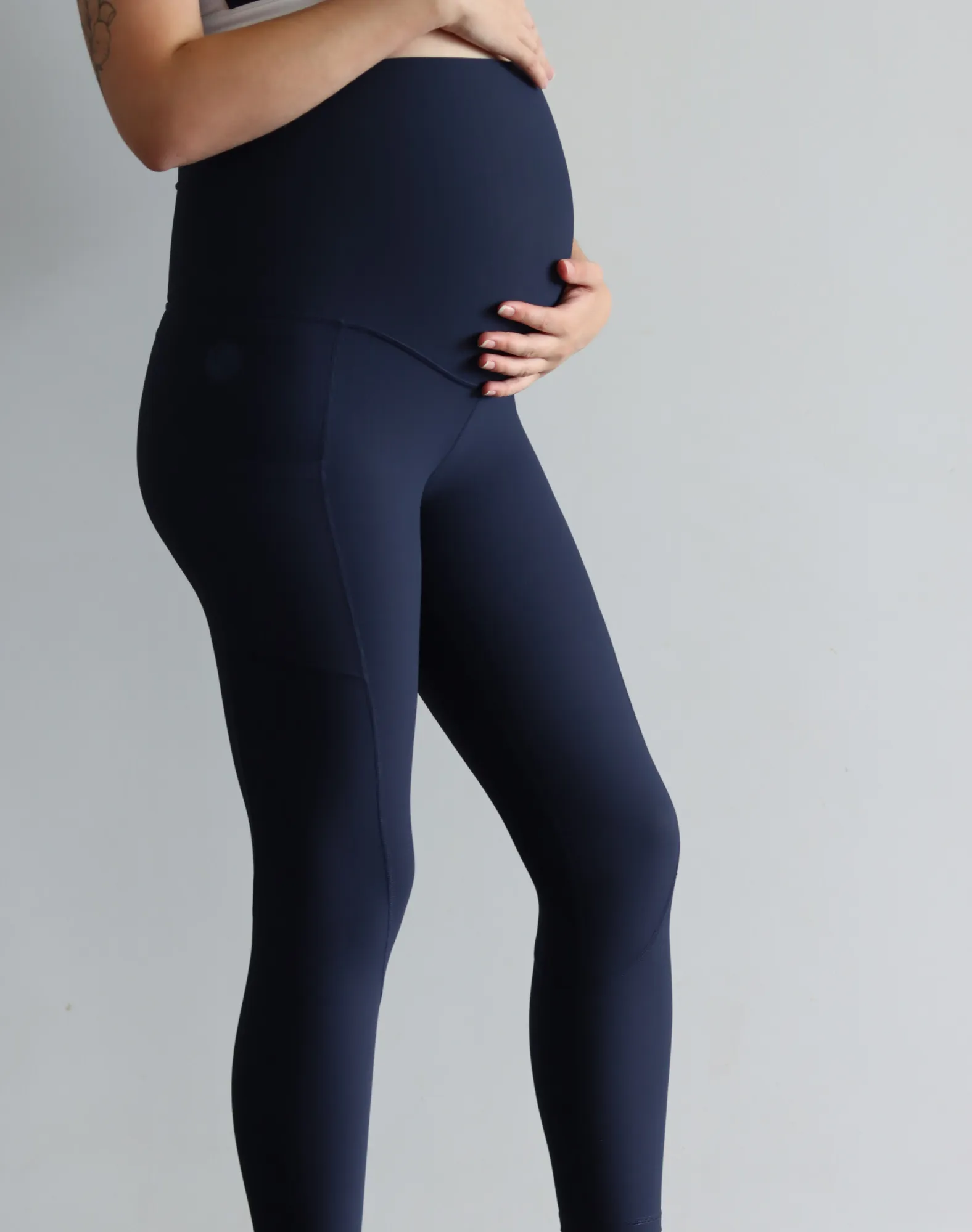 Relove ** Ryan Ribbed Maternity Leggings 7/8 Navy