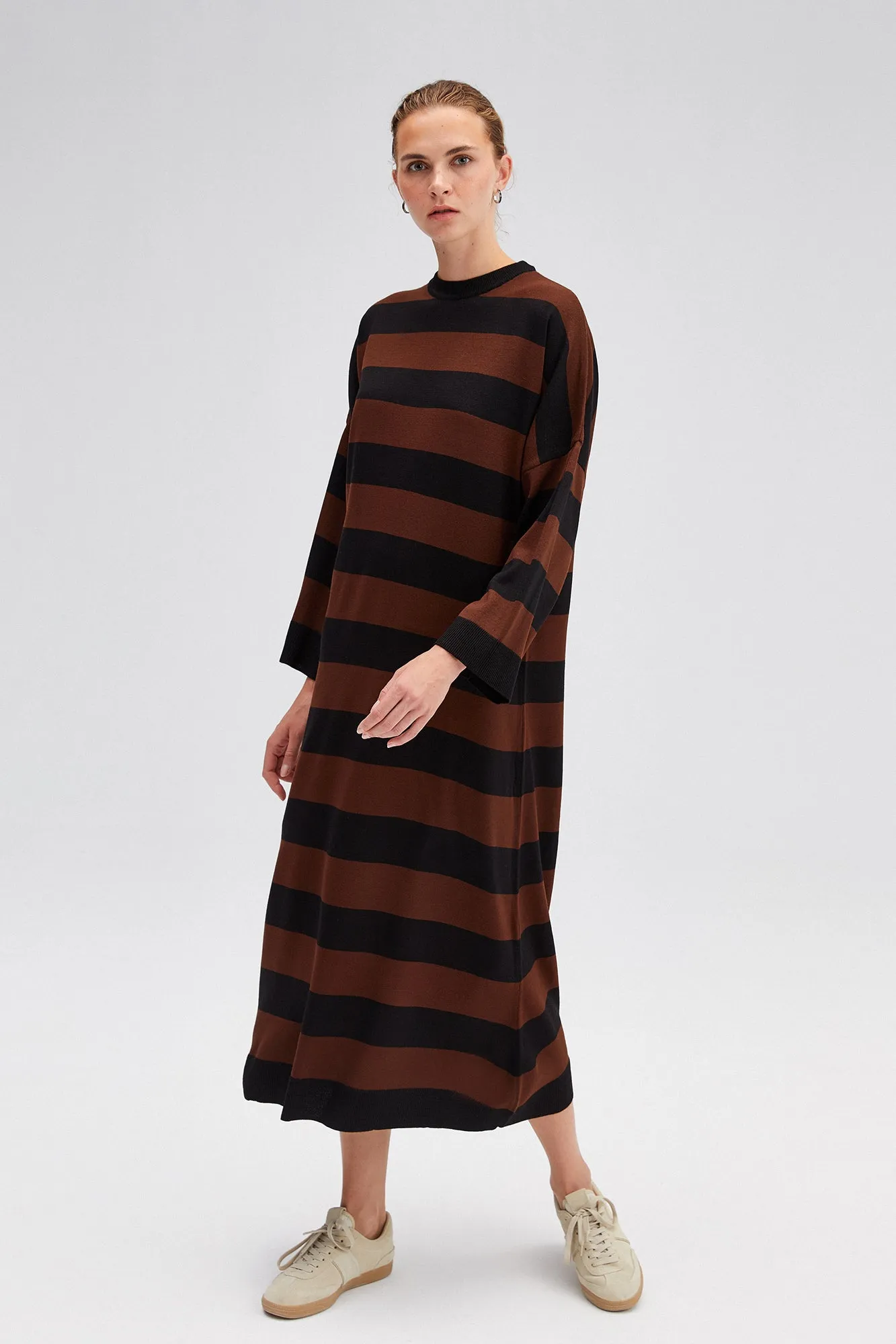 THIN STRIPED KNIT DRESS