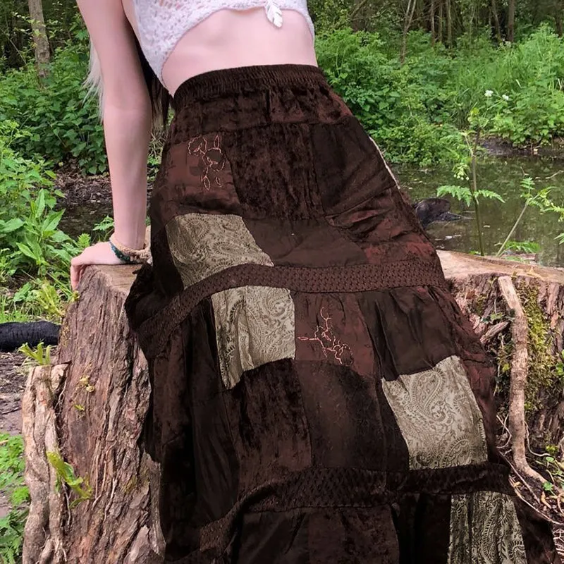 Vintage Velvet Patchwork Retro Tribal Print Skirt: Embrace the Wasteland Fashion Trend